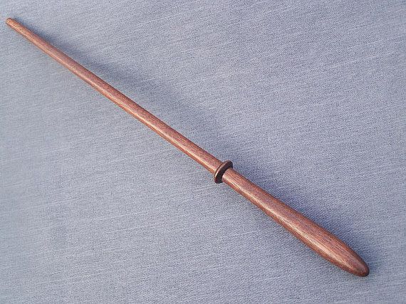 HeirofOllivanderStudentWand_zps76dbd399.jpg