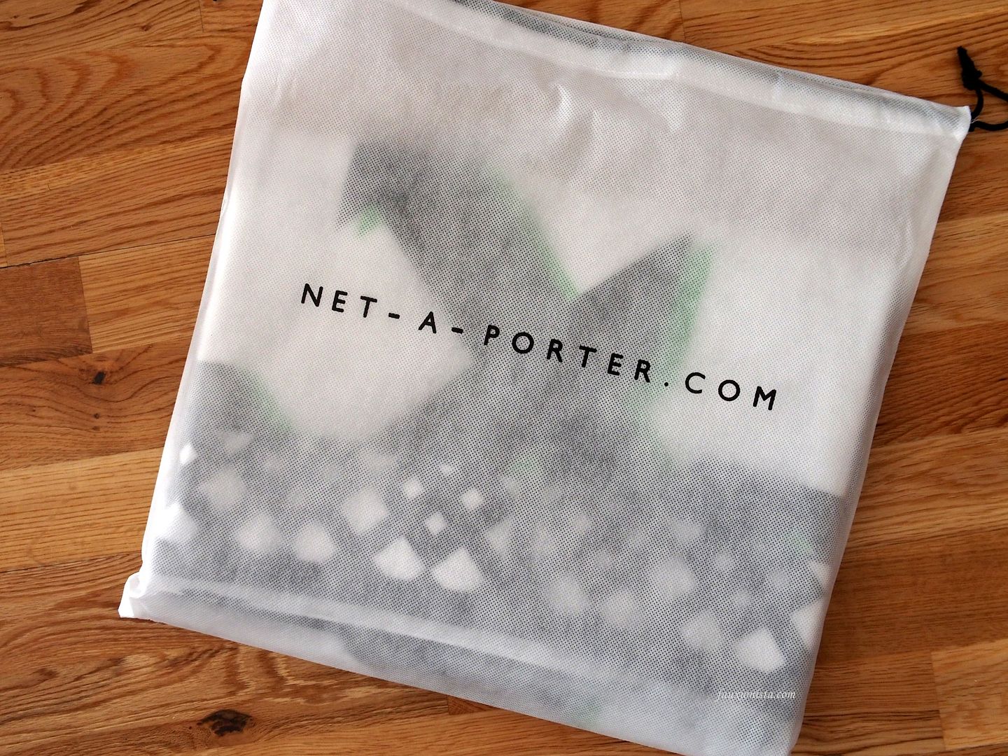 Net-a-Porter dust bag for the Peter Pilotto for Target beach towel