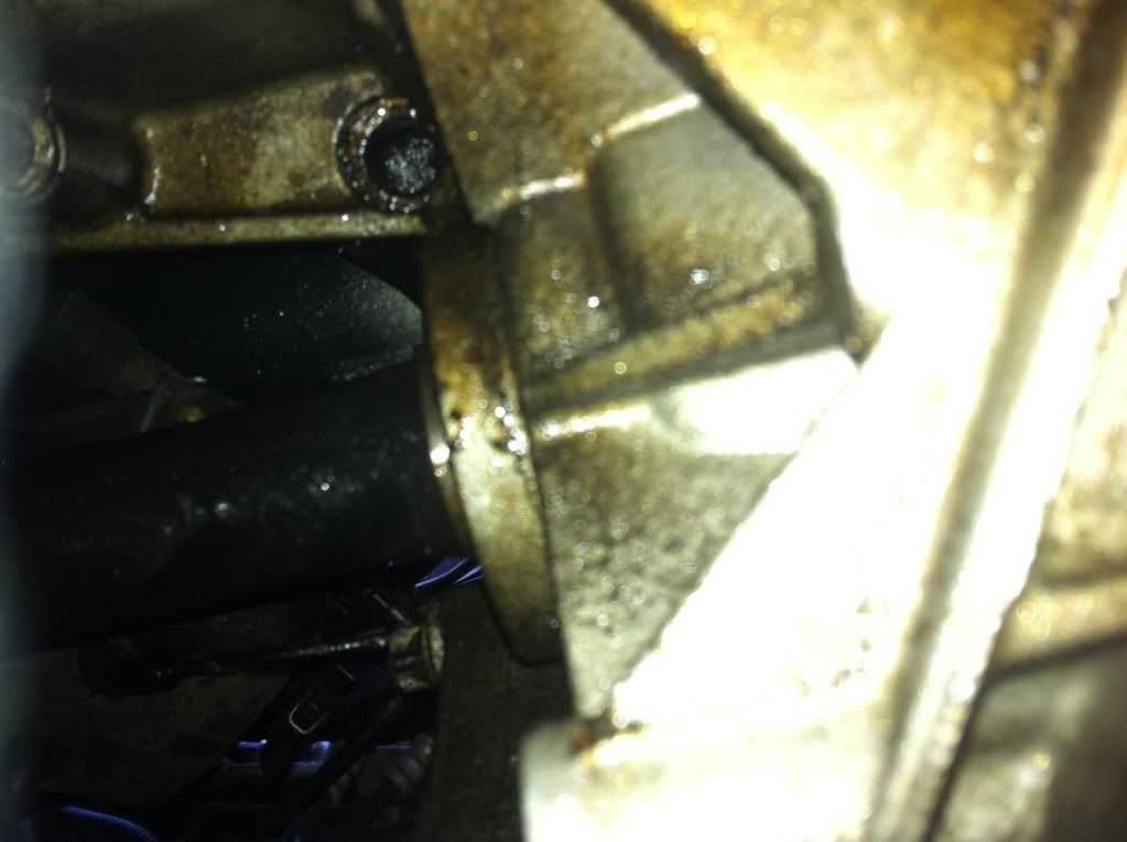 Astra Coupe Turbo Leaking oil