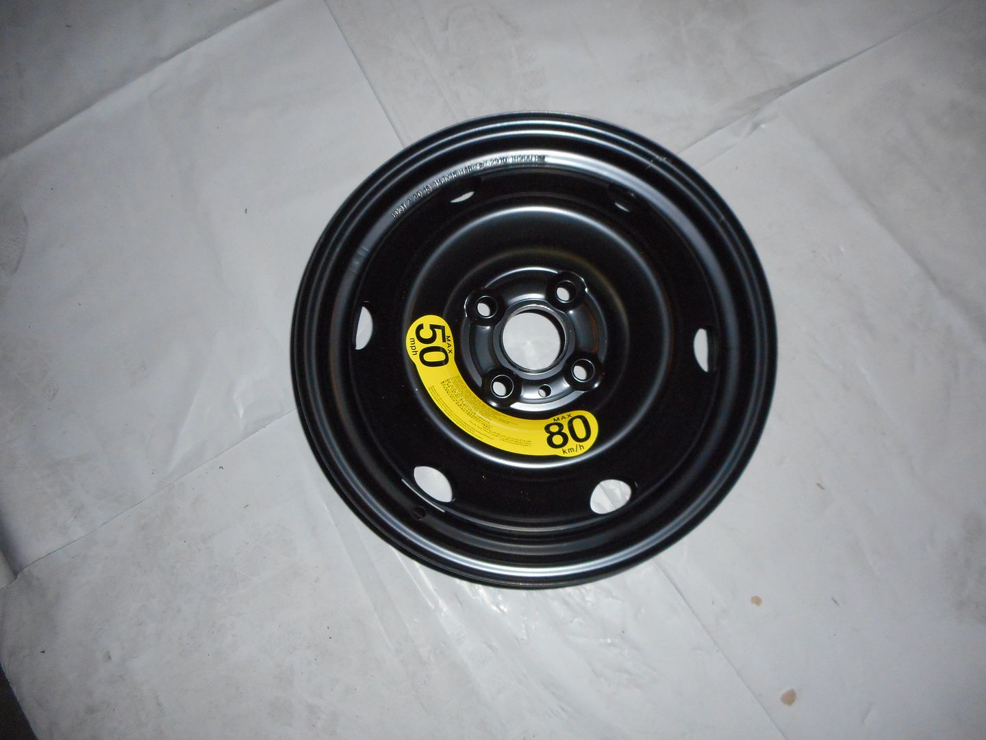 FITS HYUNDAI ACCENT 20122015 NEW OEM SPARE TIRE KIT eBay