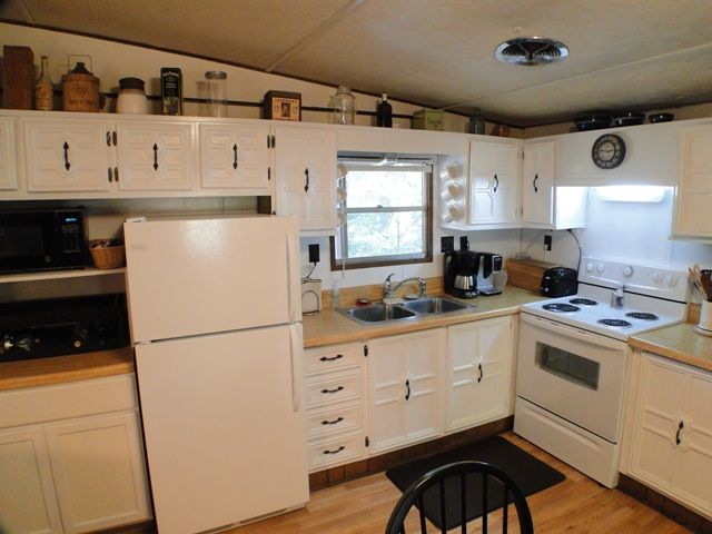 You'll love cooking in the light and bright kitchen, Retirement in Franklin NC, Western NC Properties, John Becker