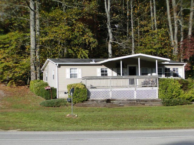  Commercial property for sale with office and storage units, Office for sale in Otto NC