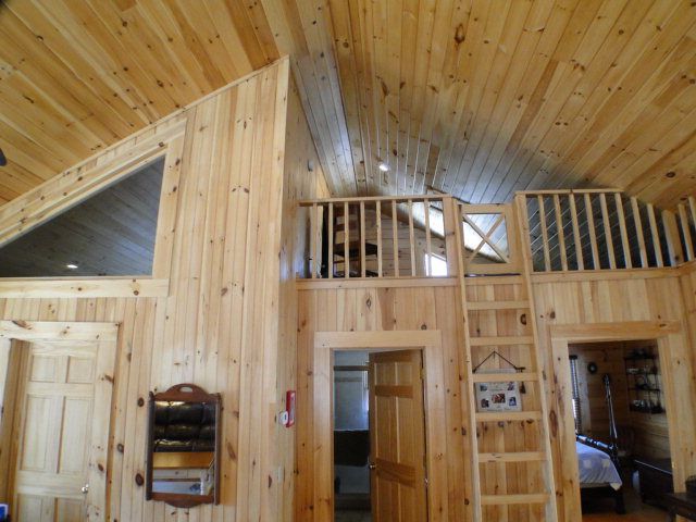 You'll feel very cozy here in this log cabin in Franklin NC, Franklin NC Cabins for Sale, Log Home for Sale in Franklin NC