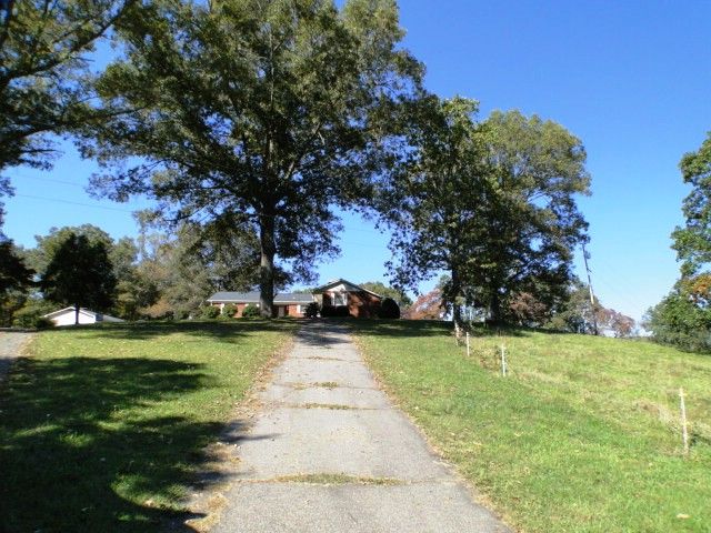 252 and 246 Huntleigh Drive in Franklin NC, both homes are paved to the door