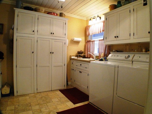 Home for sale with laundry room - Real Estate Otto NC