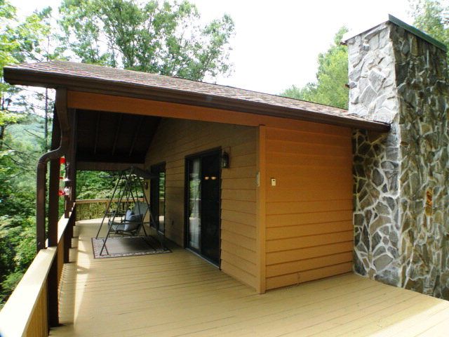 Welcome to 318 Center Farms Road a beautiful 3-bedroom home for sale in the mountains of Franklin NC!