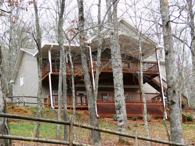 Comfortable living here in this 3 bedroom 3 bath mountain home with decks galore in Franklin NC, Homes for Sale in Trimont Mountain Estates