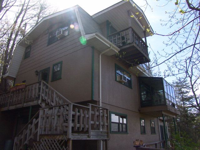 This is a great house with amazing long-range mountain views in Franklin NC, 801 Timberland Trail Franklin