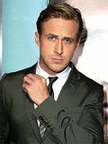 [Image: th_ryan_gosling_hot_300x400.jpg]