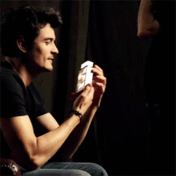 [Image: tumblr_m7v6ukCC4X1r0nmd9o2_250.gif]