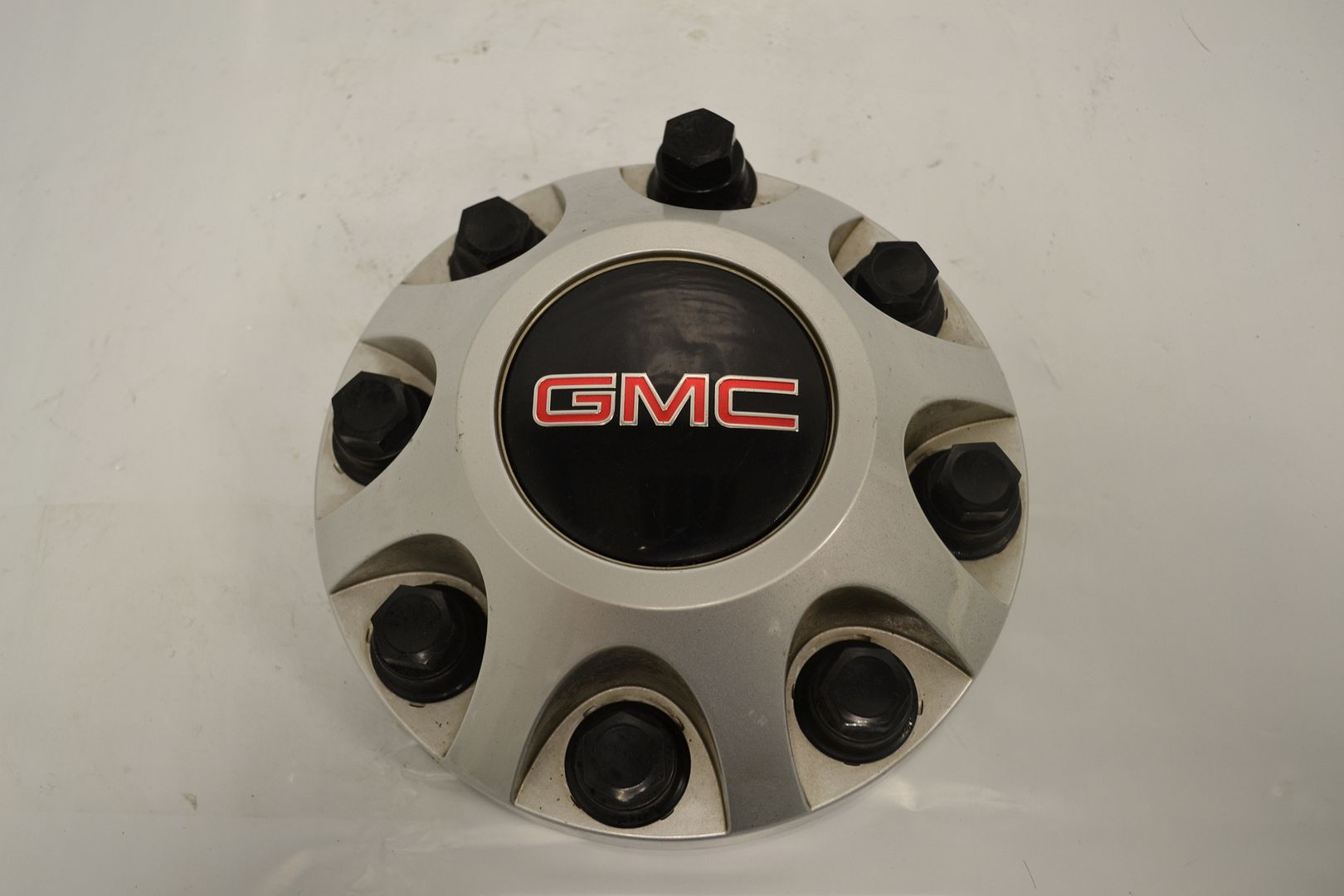 Gmc Sierra Center Caps
